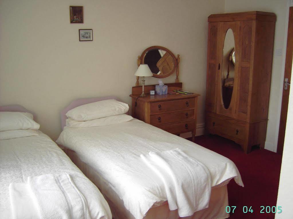 Ash Lodge - Guest House Blackpool Bagian luar foto